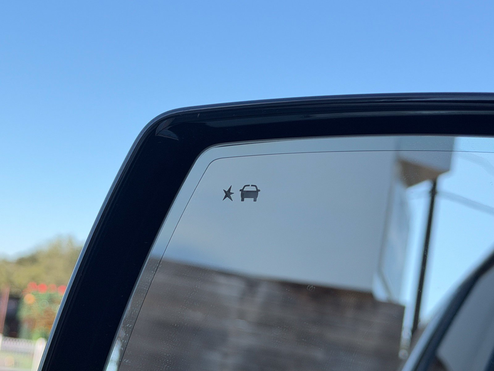 Used 2020 Cadillac Escalade Luxury RWD image 15