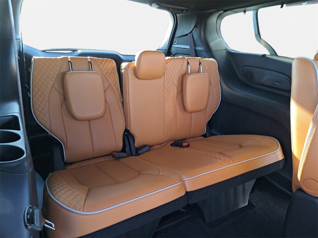 Used 2022 Chrysler Pacifica Pinnacle image 13