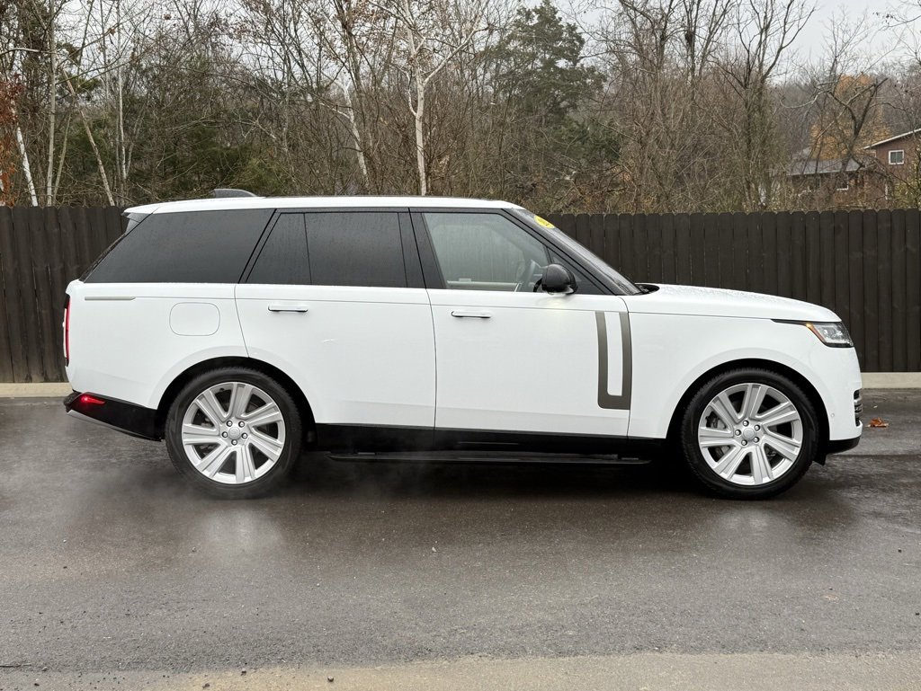 Certified 2023 Land Rover Range Rover SE image 7