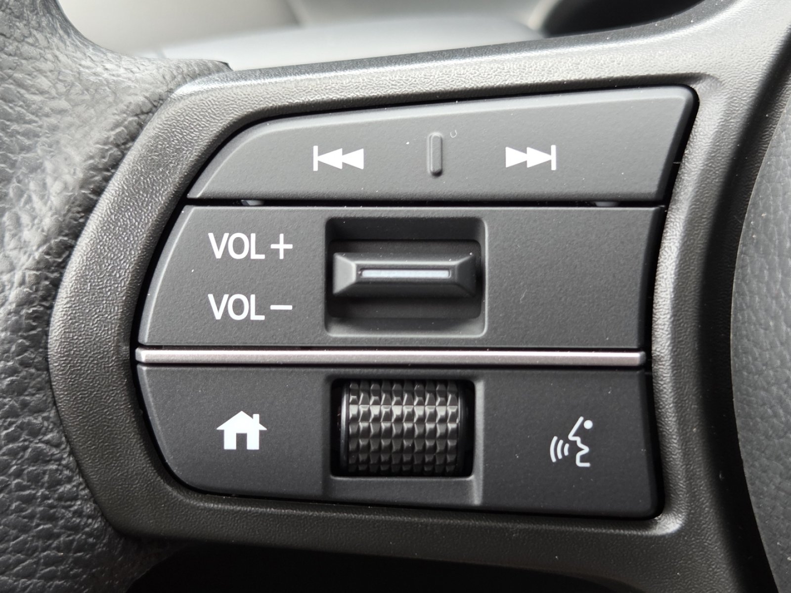 New 2027 Honda HR-V LX image 10