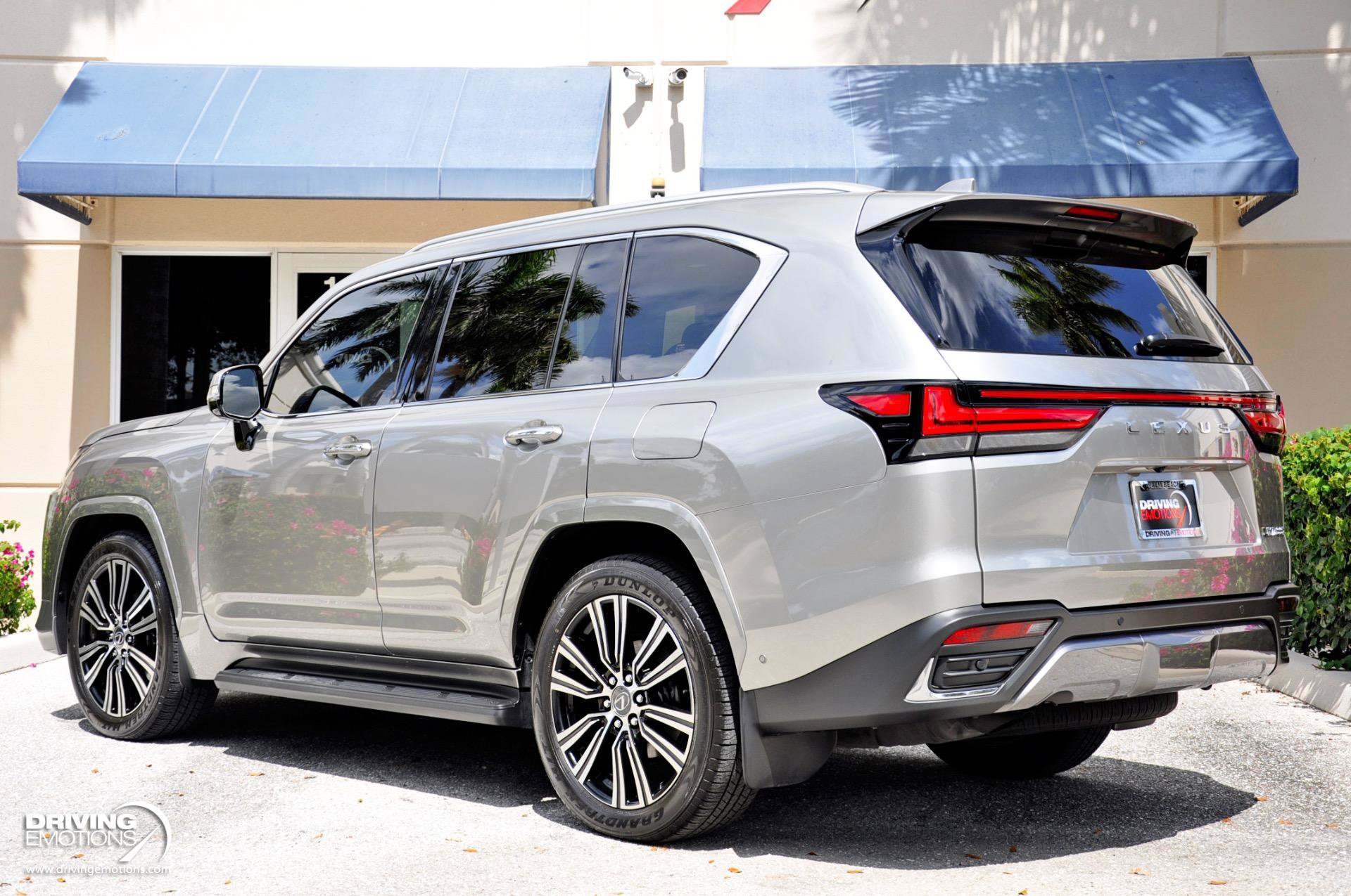 Used 2026 Lexus LX 700h Luxury AWD/4WD image 26