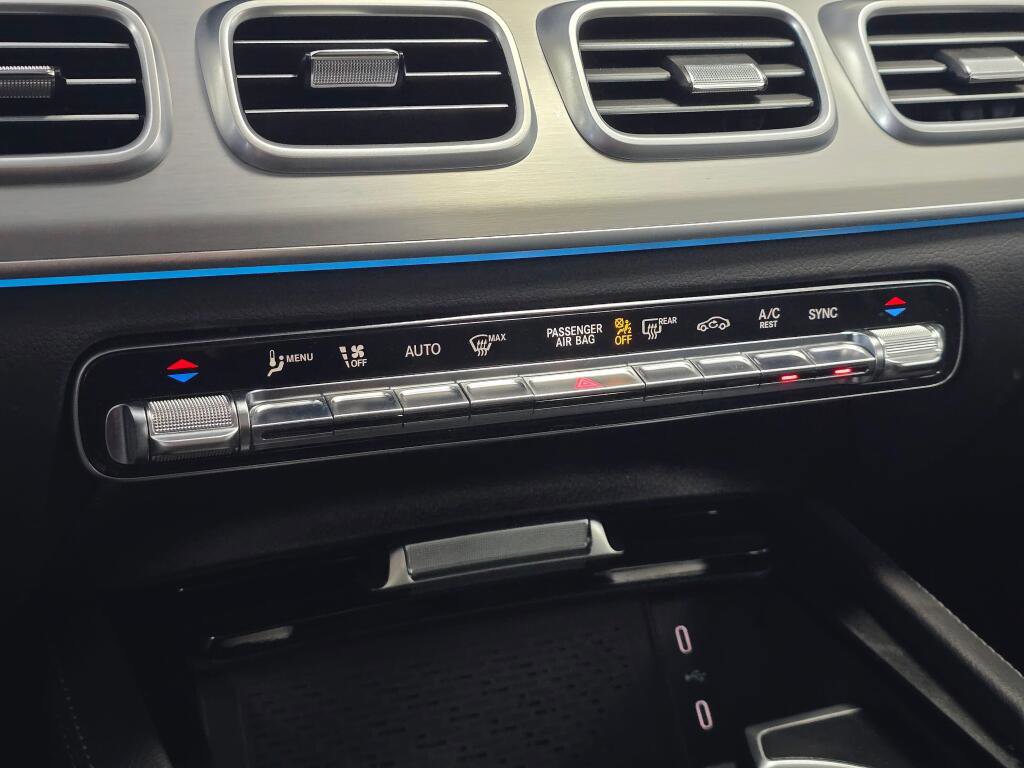Used 2025 Mercedes-Benz GLE 350 4MATIC image 35