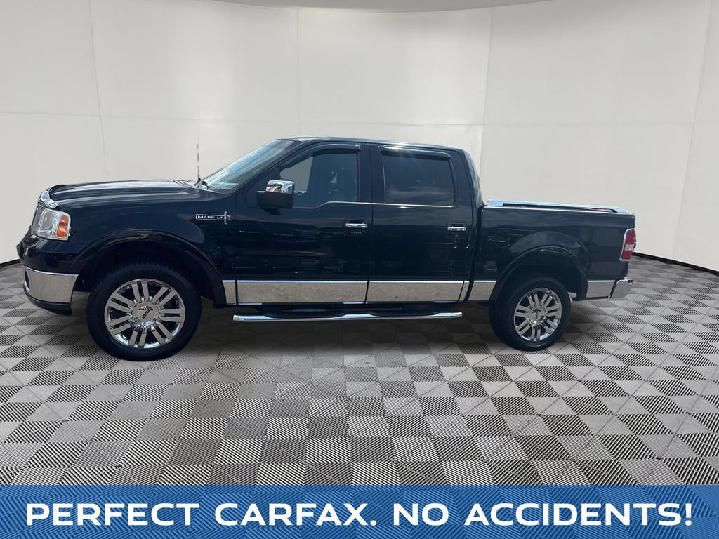 Used 2007 Lincoln Mark LT 4x4 image 2