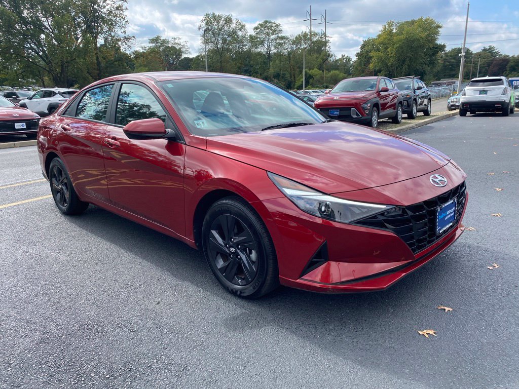 Certified 2023 Hyundai Elantra SEL w/ Cargo Package FWD image 1