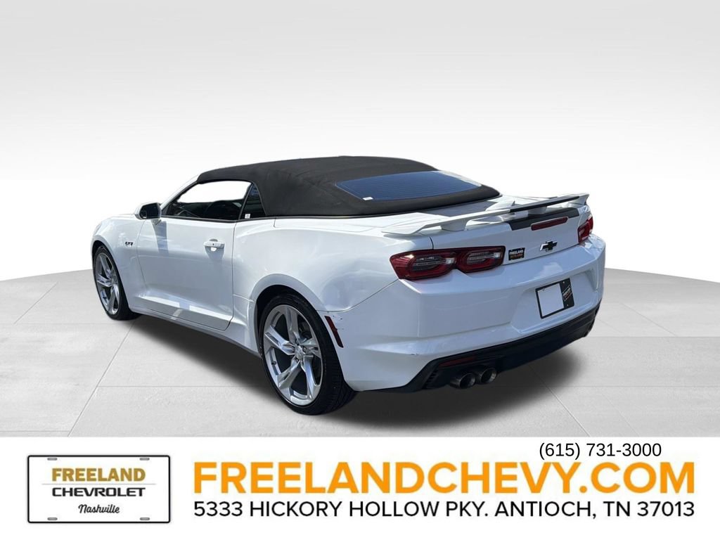 Used 2020 Chevrolet Camaro LT w/ Technology Package RWD image 5