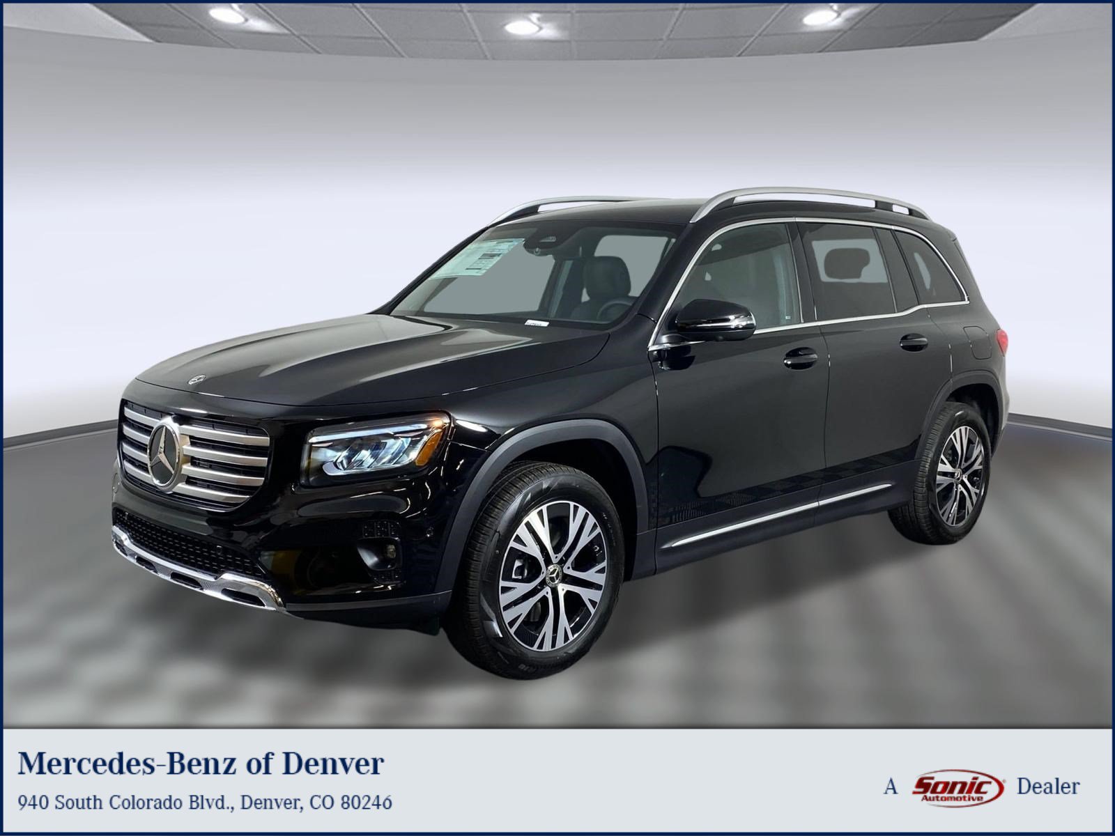 Used 2026 Mercedes-Benz GLB 250 4MATIC image 1