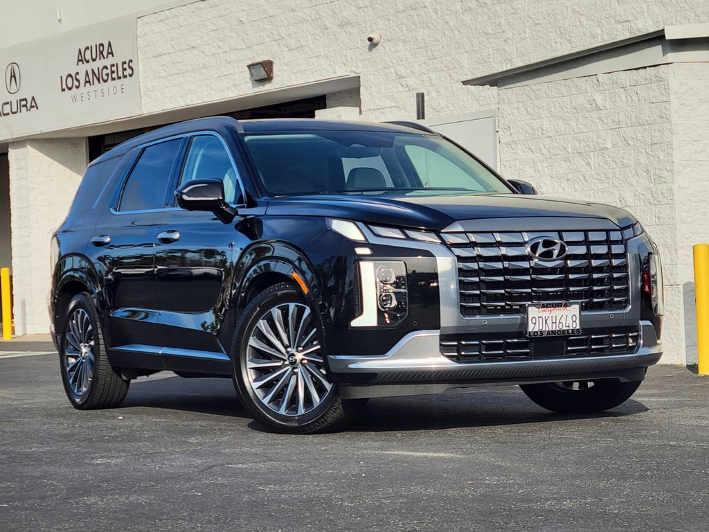 Used 2023 Hyundai Palisade Calligraphy image 34