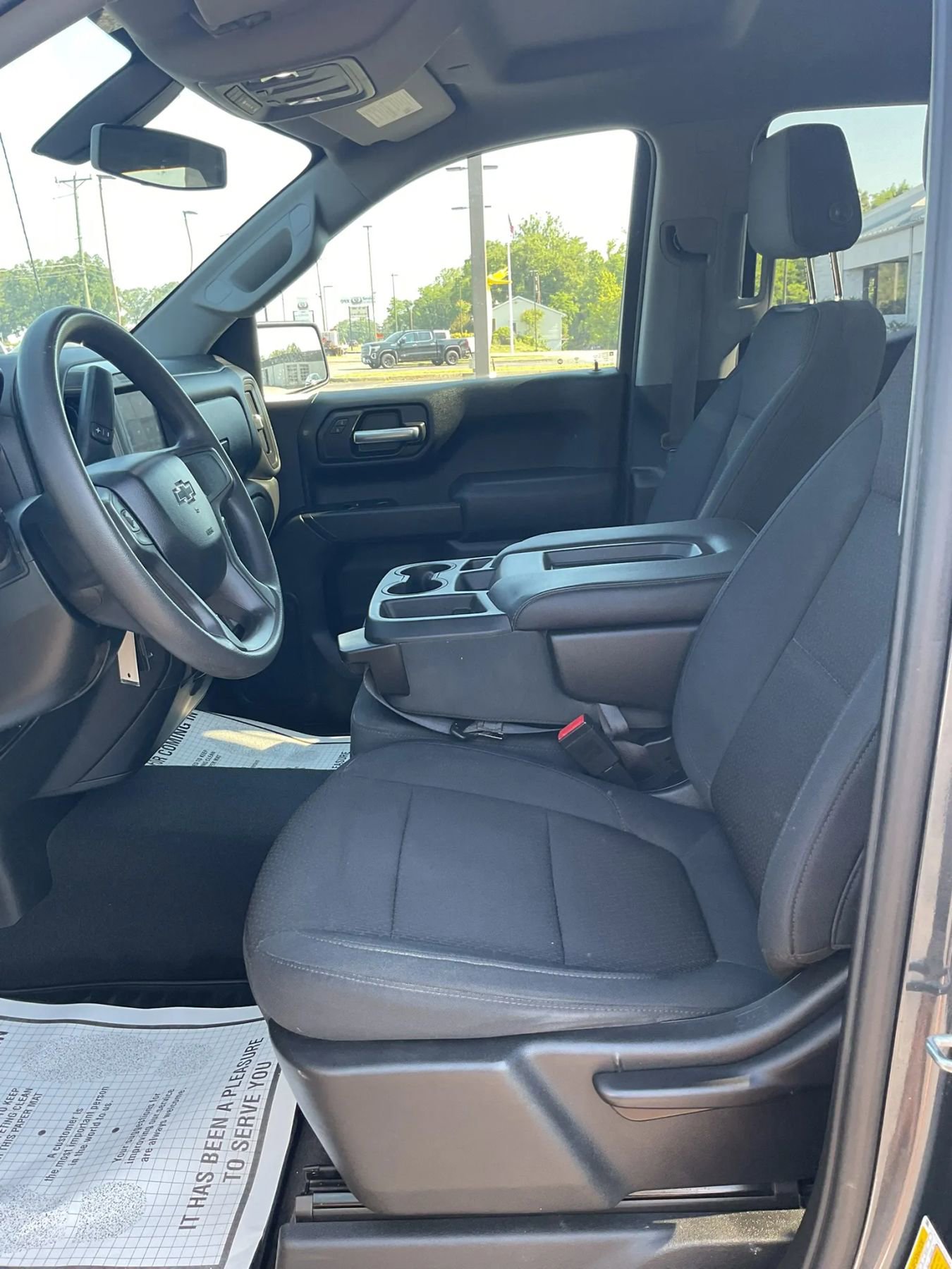 Used 2020 Chevrolet Silverado 1500 Custom Trail Boss w/ Custom Convenience Package AWD/4WD image 31