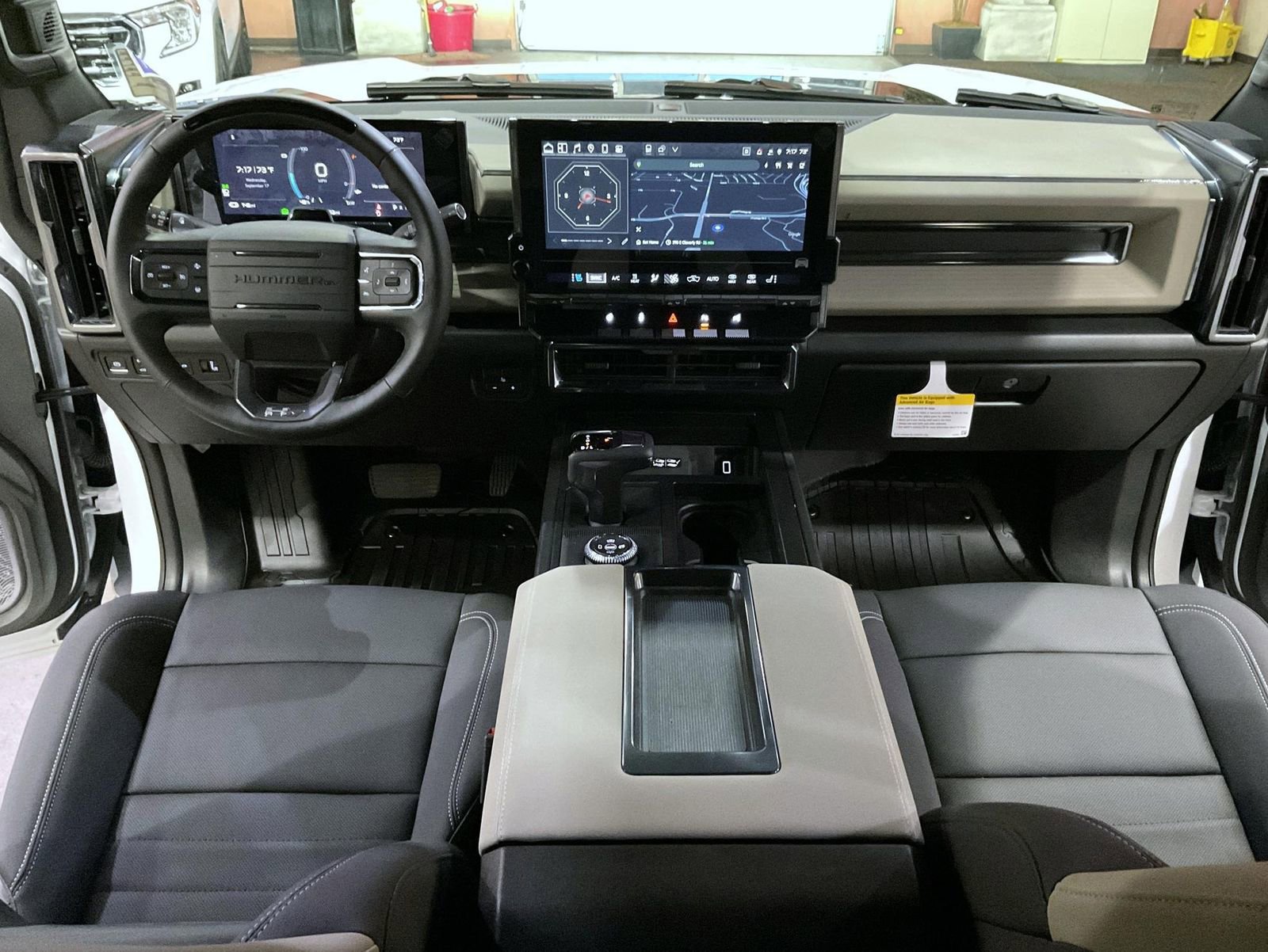 New 2026 GMC Hummer EV 4x4 Crew Cab image 12