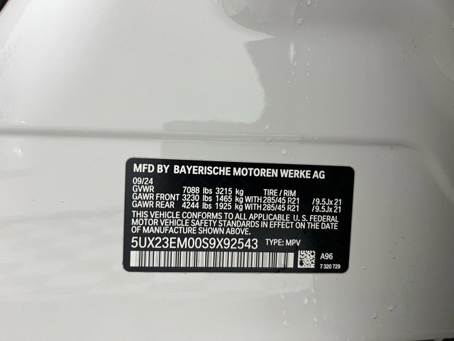 Certified 2025 BMW X7 xDrive40i w/ Executive Package image 26