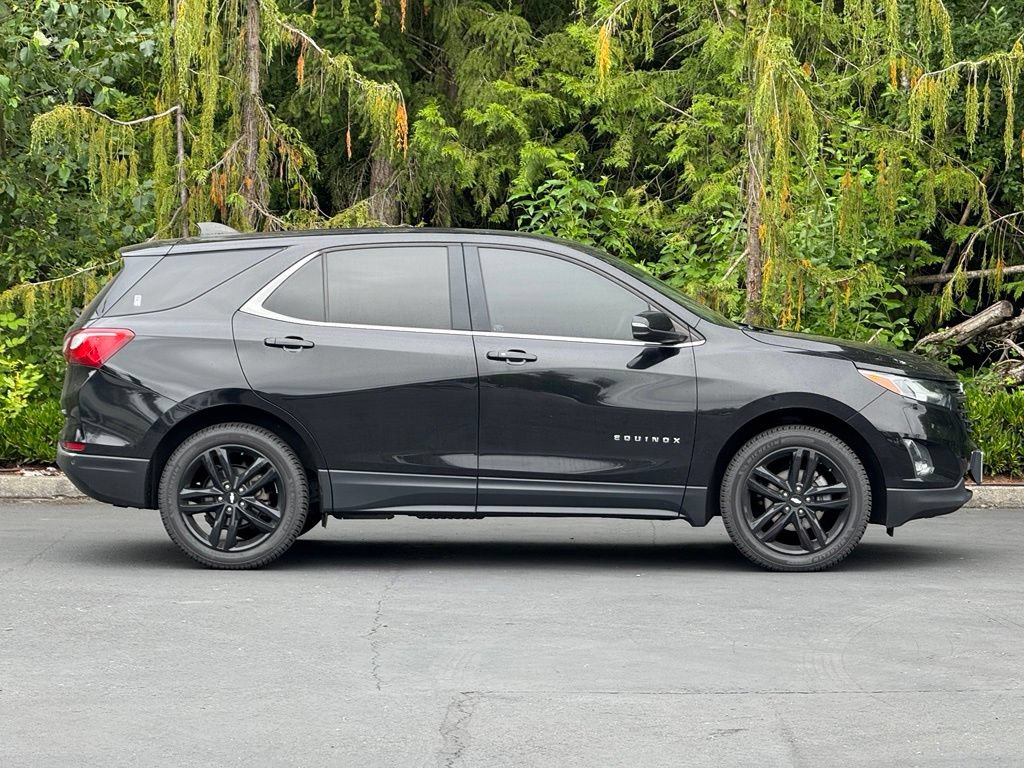 Used 2020 Chevrolet Equinox LT w/ Midnight Edition AWD/4WD image 4