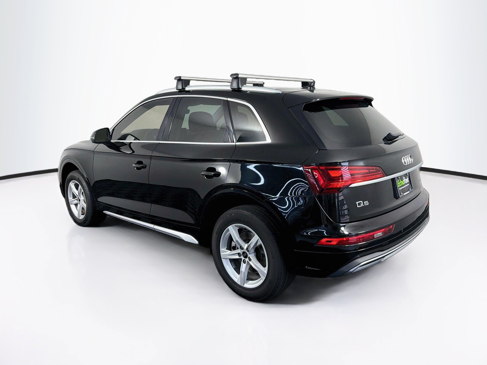 Used 2023 Audi Q5 2.0T Premium w/ Convenience Package AWD/4WD image 5