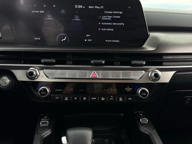 Used 2025 Kia Telluride S FWD image 25