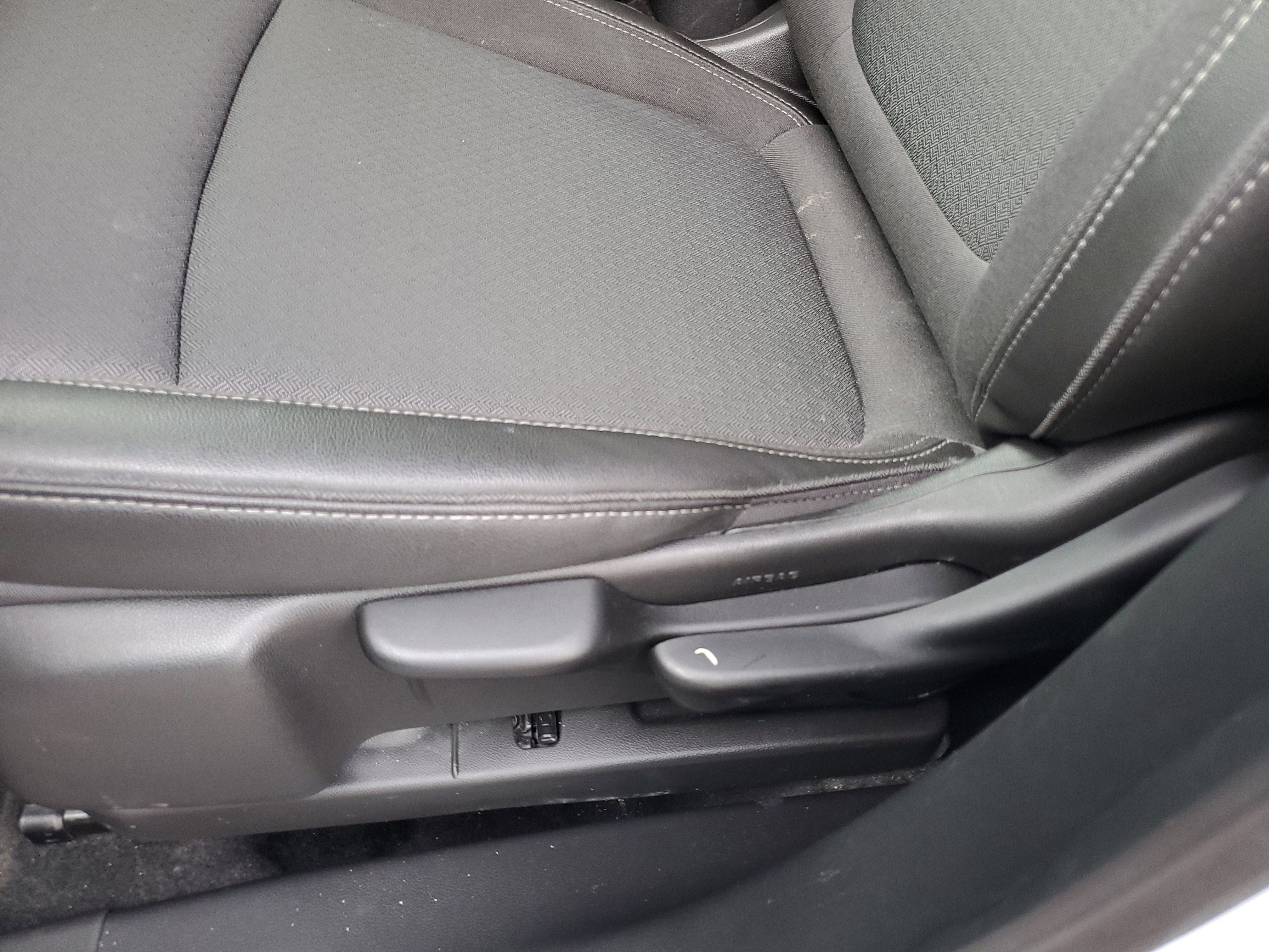 Used 2025 Buick Encore GX Preferred image 17