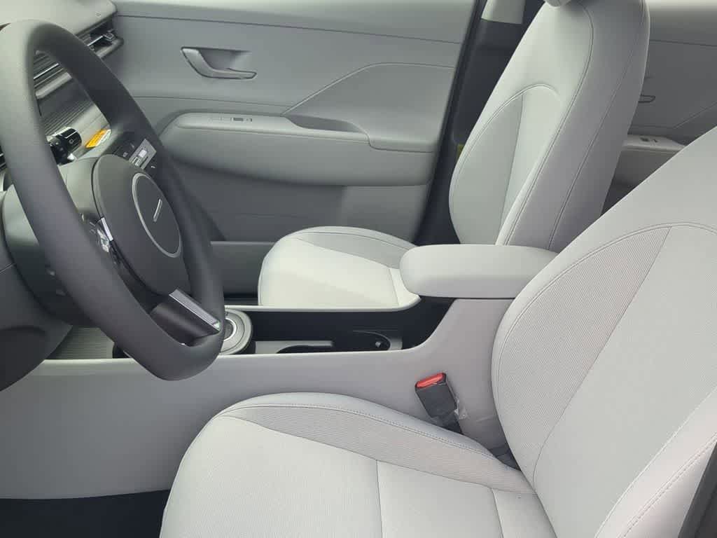New 2026 Hyundai Kona SE FWD image 17