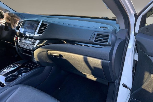 Used 2020 Honda Ridgeline RTL-E image 21