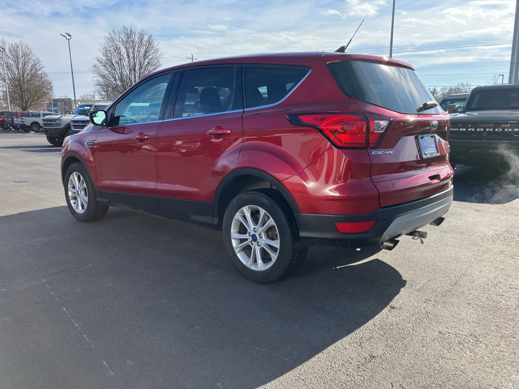 Certified 2019 Ford Escape SE image 6