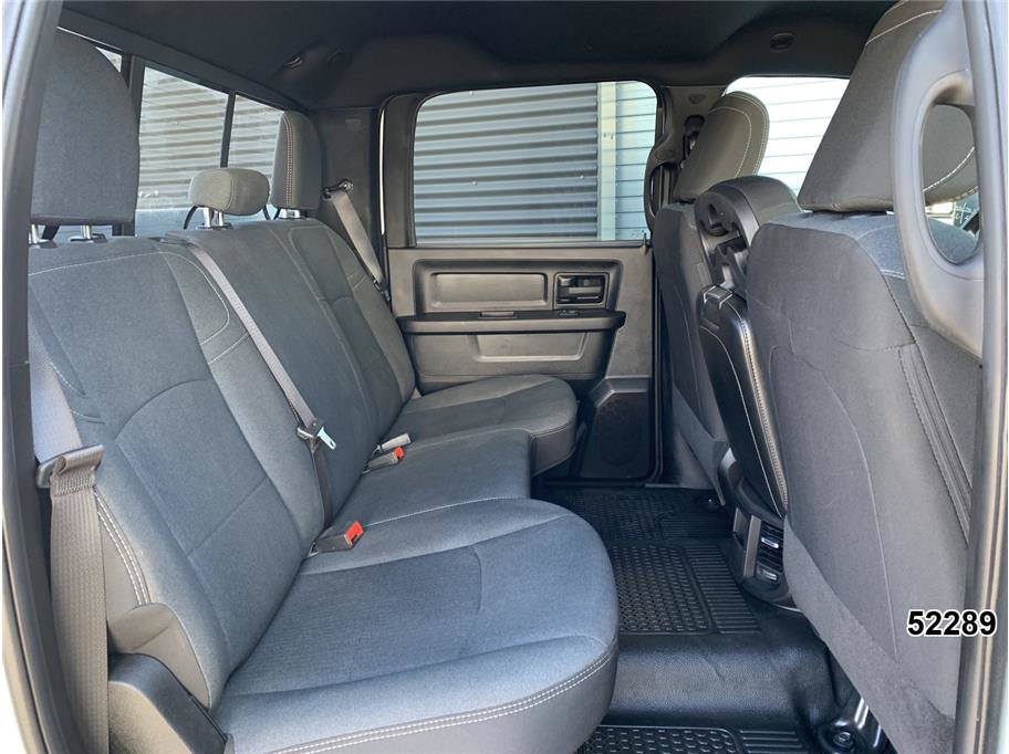 Used 2024 RAM 2500 Tradesman w/ Chrome Appearance Group AWD/4WD image 22