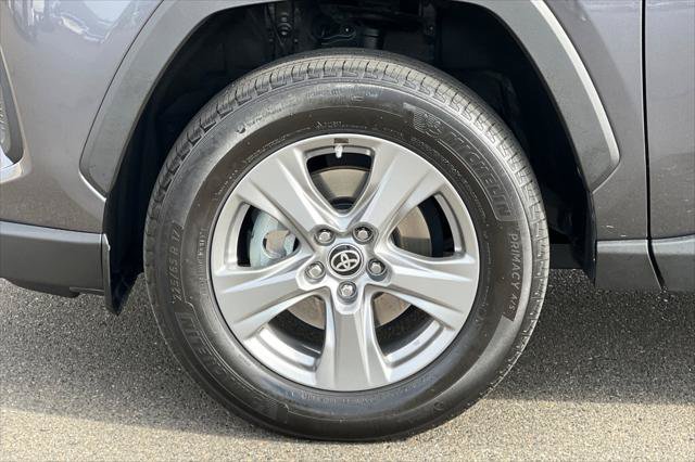 Certified 2024 Toyota RAV4 LE AWD/4WD image 30