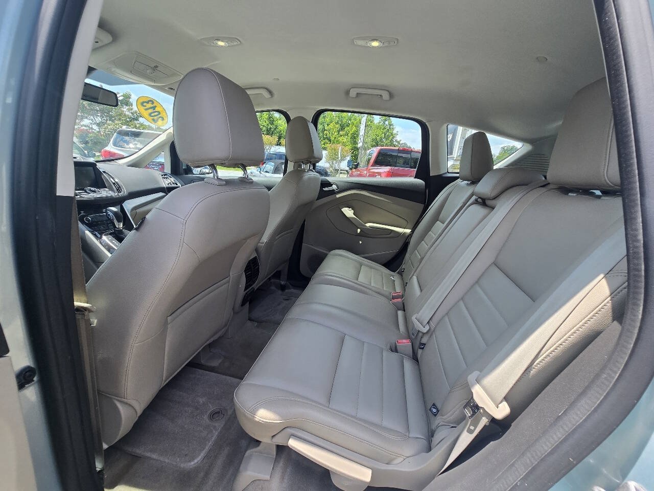 Used 2013 Ford C-MAX SEL FWD image 25