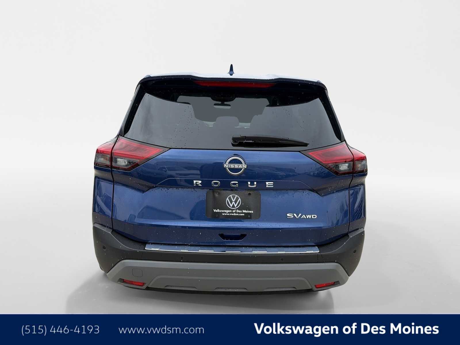 Used 2023 Nissan Rogue SV image 5