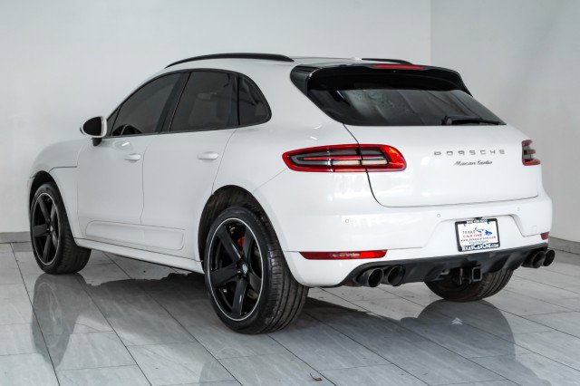Used 2016 Porsche Macan Turbo w/ Premium Package Plus image 8