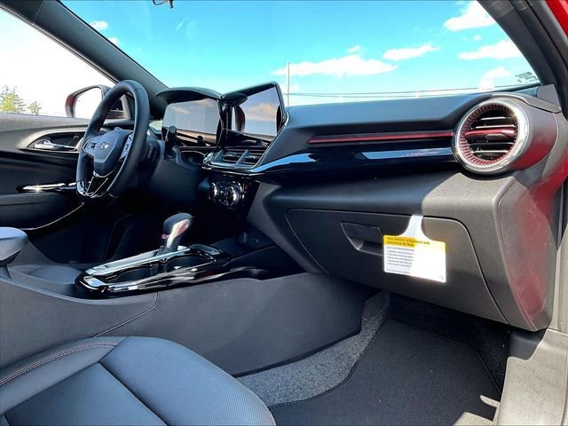 New 2026 Chevrolet Trax RS w/ Driver Confidence Package FWD image 9
