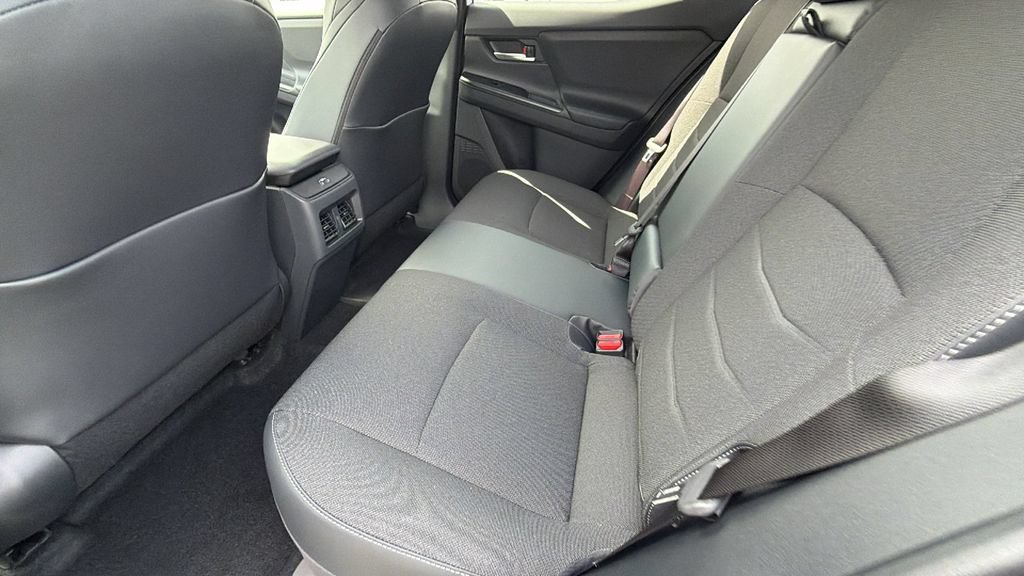 New 2026 Subaru Uncharted Premium FWD image 16