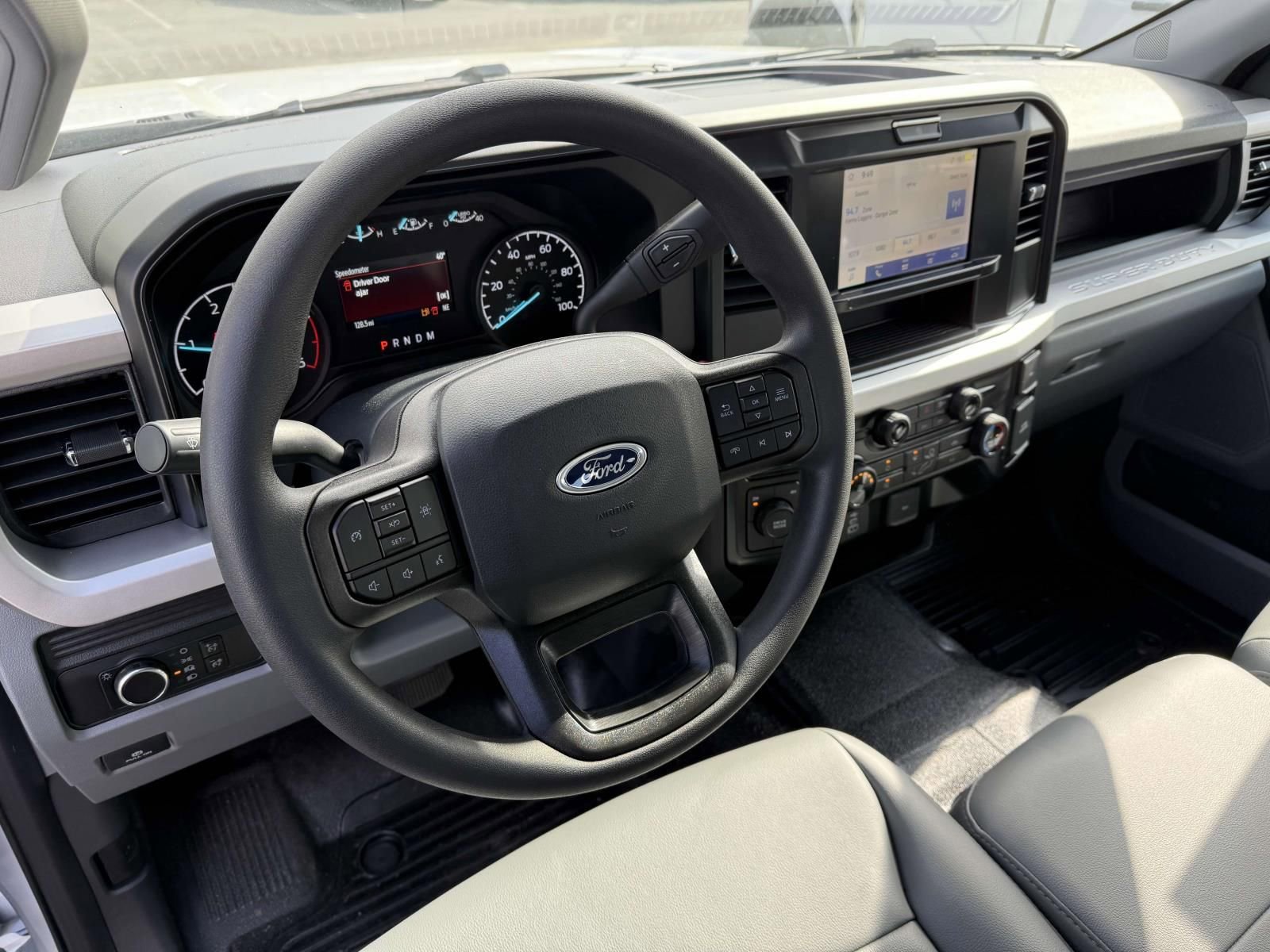 New 2025 Ford F550 4x4 Crew Cab Super Duty image 12