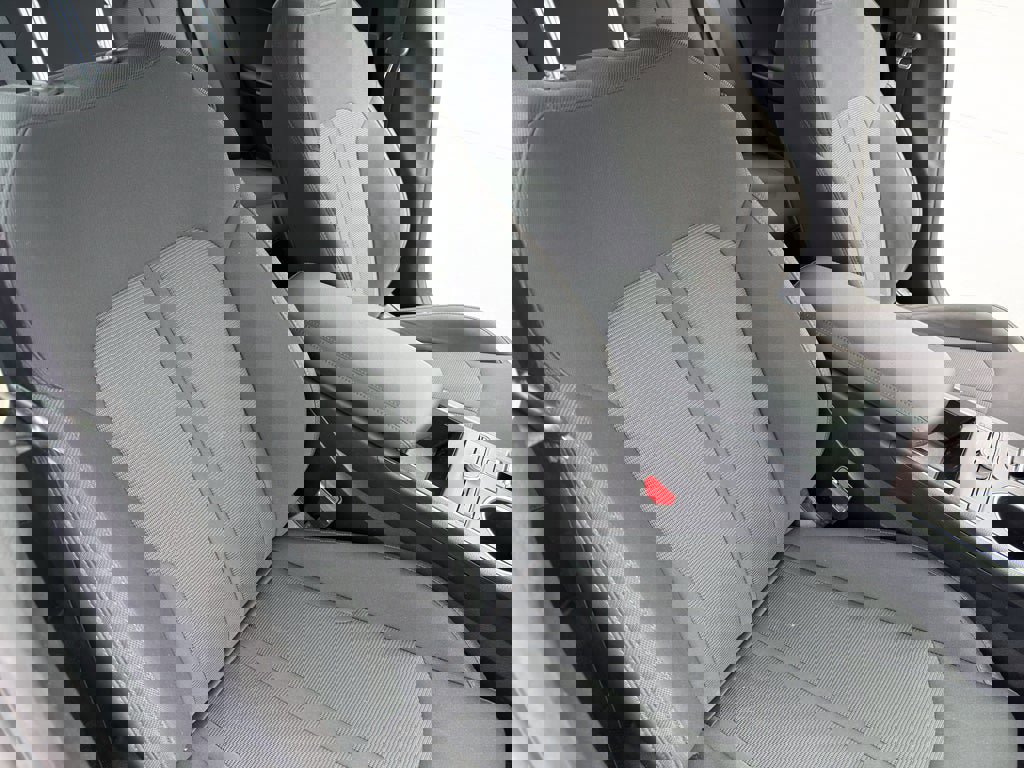 Used 2023 Kia K5 LXS image 25