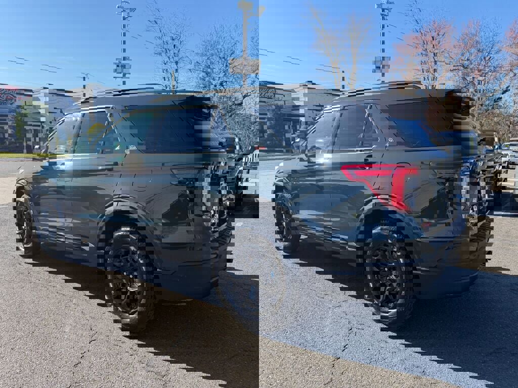 Used 2022 Ford Explorer Timberline image 5