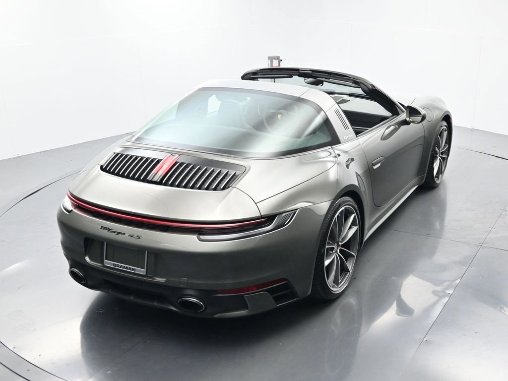 Used 2021 Porsche 911 Targa 4S w/ Sportdesign Package image 42