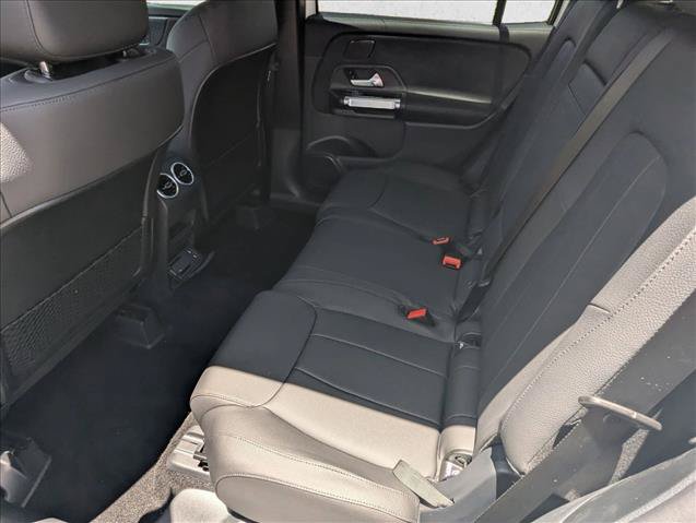 New 2026 Mercedes-Benz GLB 250 image 14