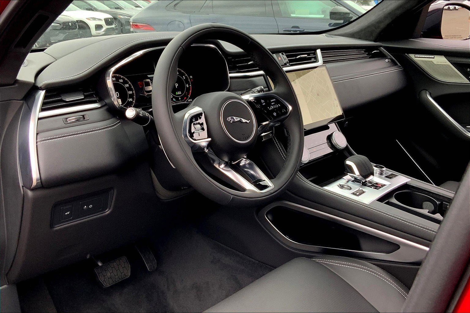 New 2026 Jaguar F-PACE R-Dynamic S image 9