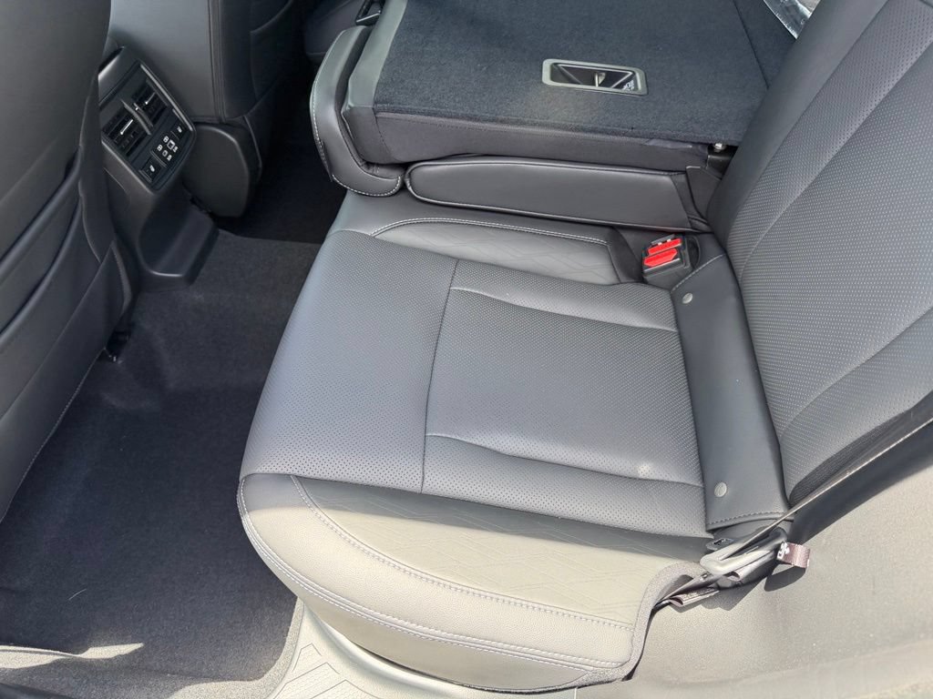 New 2026 Subaru Outback Touring XT AWD/4WD image 10