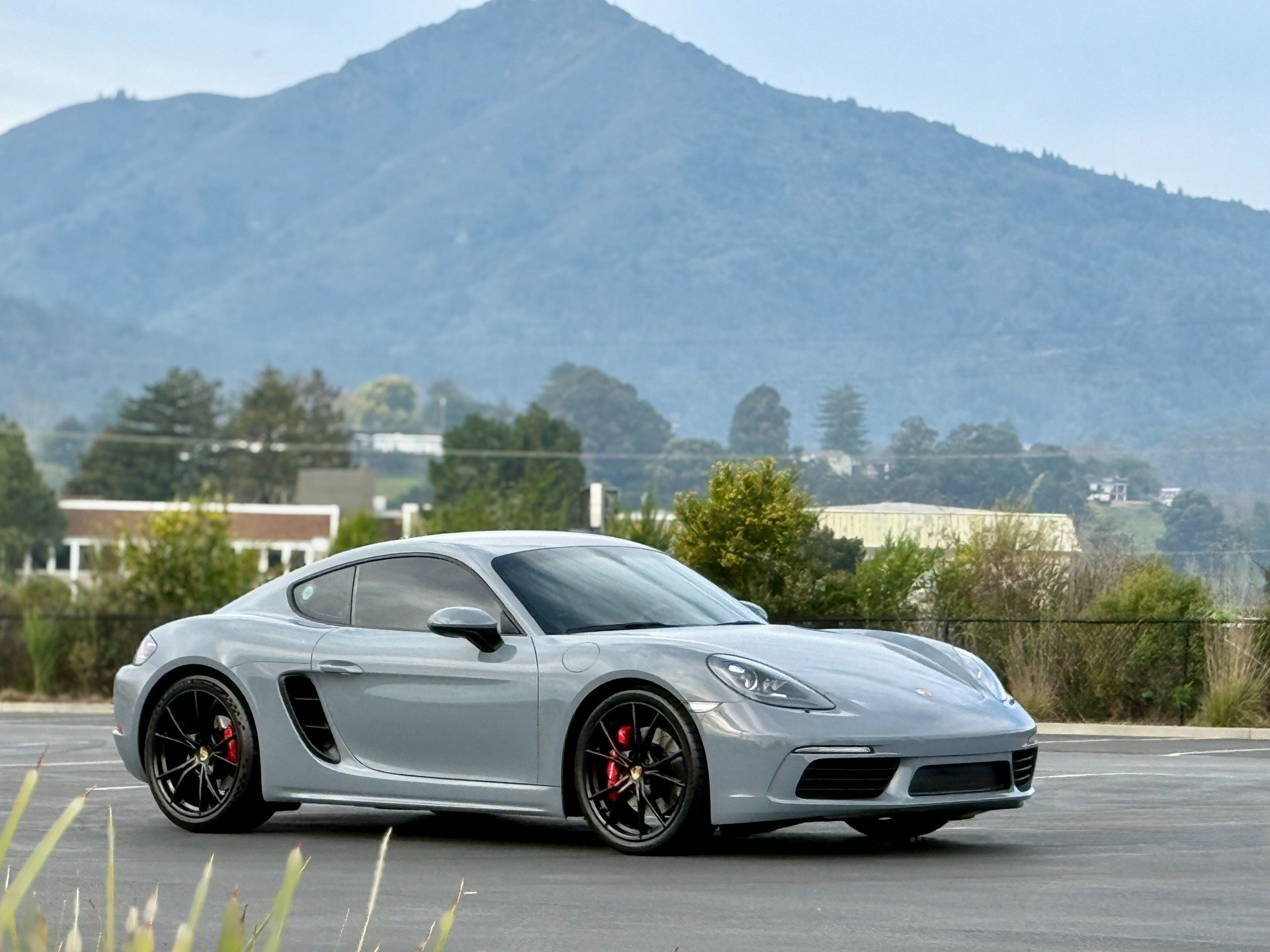 Used 2025 Porsche 718 Cayman S image 3