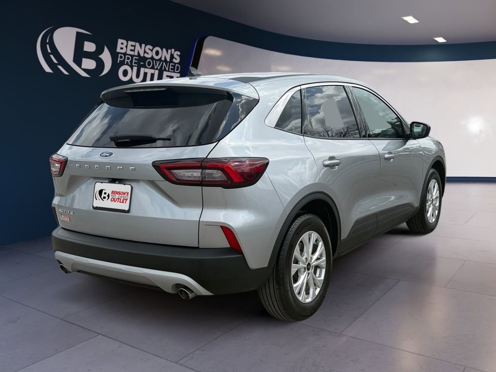 Used 2024 Ford Escape Active image 5