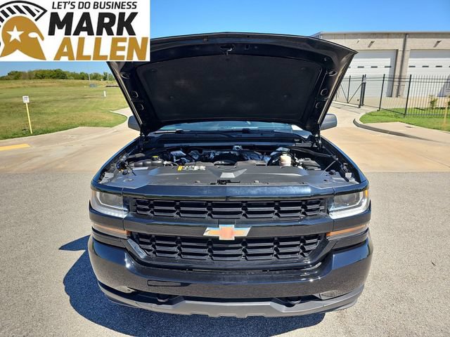 Used 2018 Chevrolet Silverado 1500 Custom w/ Texas Edition AWD/4WD image 29