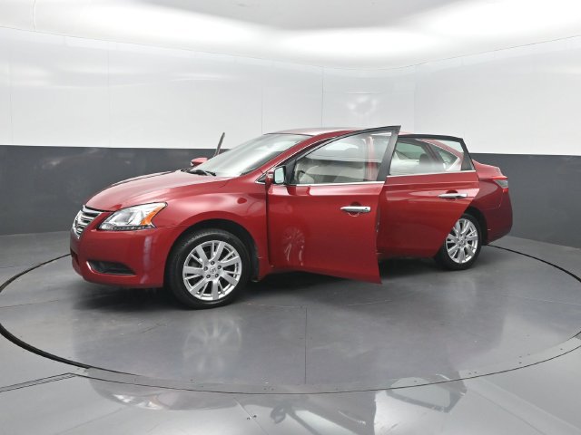 Used 2013 Nissan Sentra SL w/ Premium Pkg FWD image 32