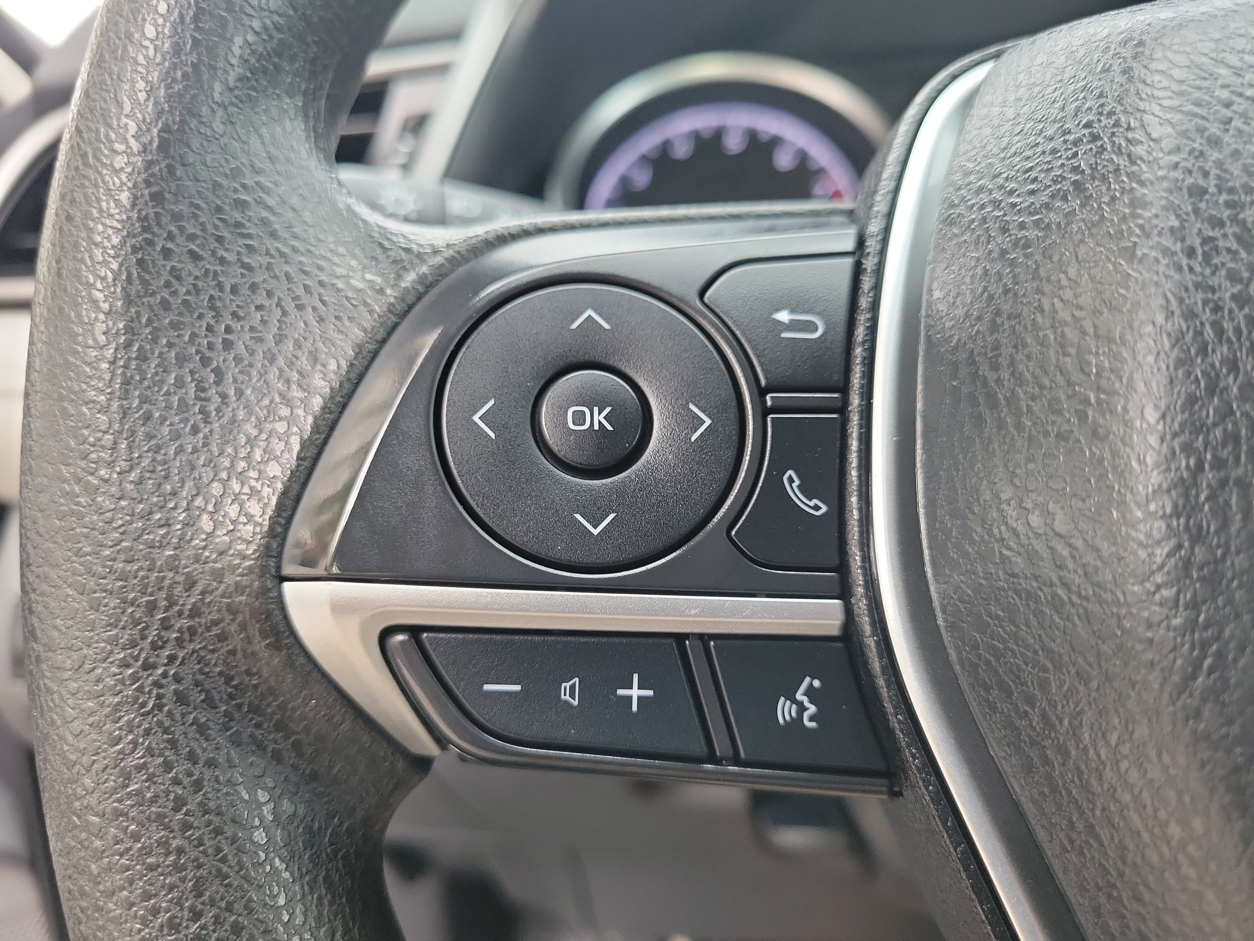 Used 2024 Toyota Camry LE image 23