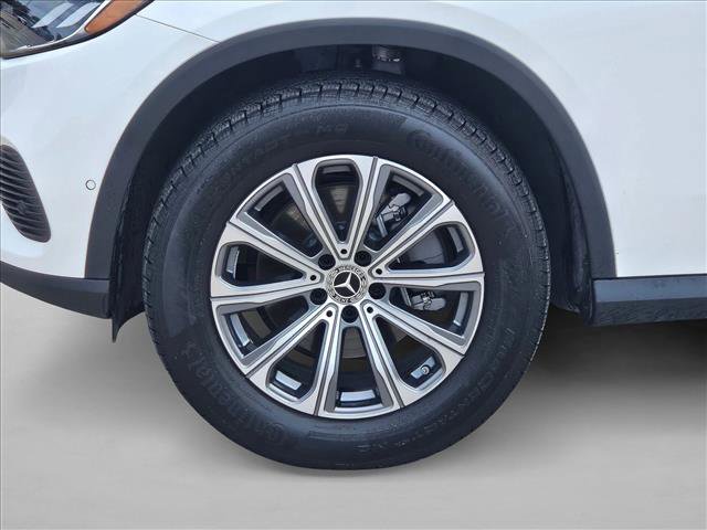 Certified 2025 Mercedes-Benz GLC 300 image 14