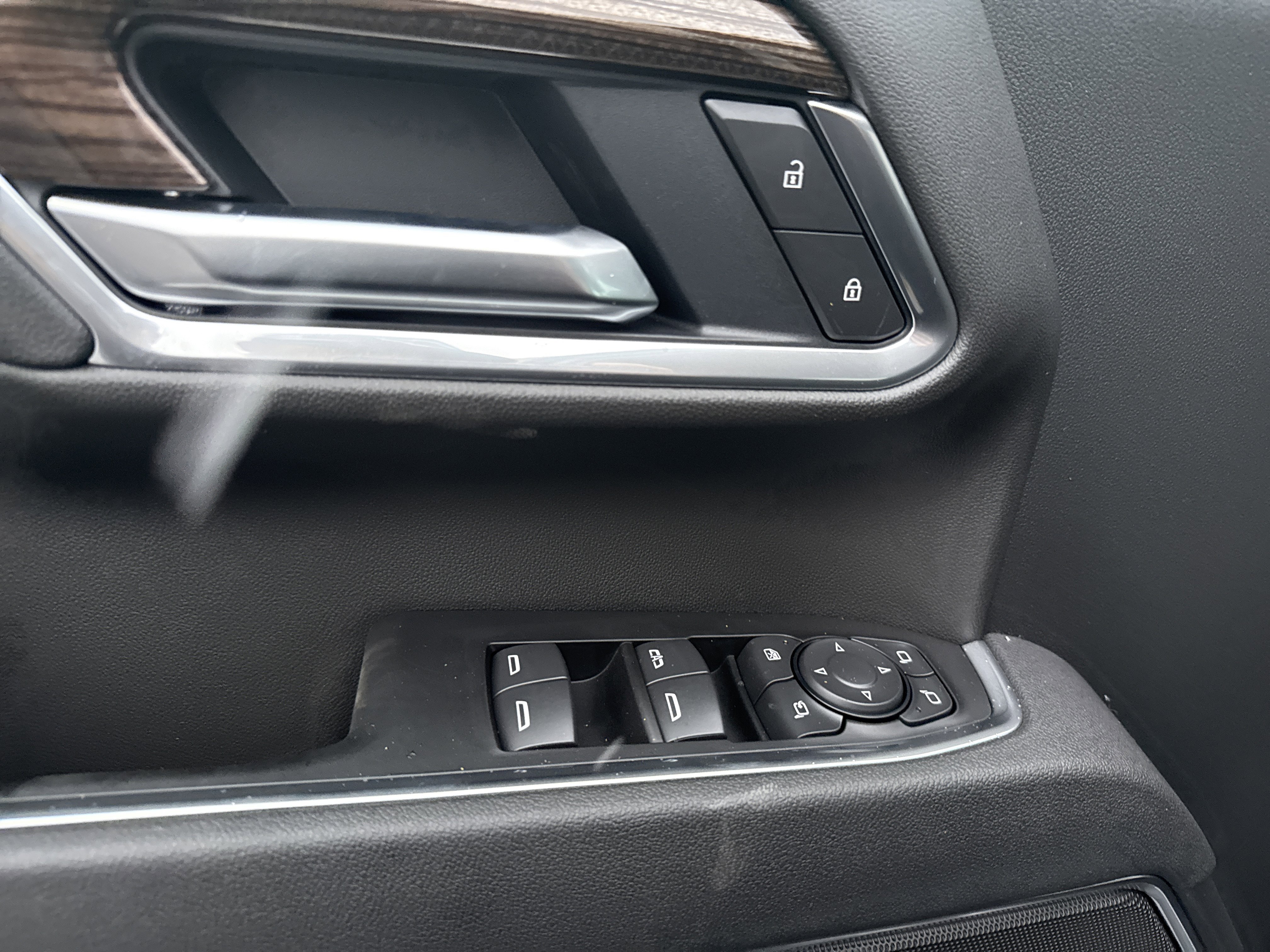 New 2026 Chevrolet Silverado 2500 LT w/ Trail Boss Package image 17