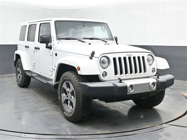 Used 2017 Jeep Wrangler Unlimited Sahara w/ Connectivity Group image 2