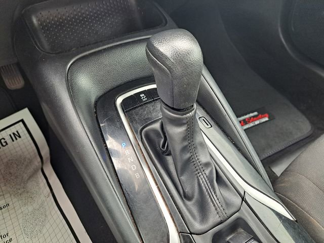 Used 2022 Toyota Corolla LE FWD image 16