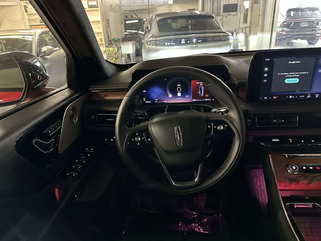 Certified 2025 Lincoln Aviator Black Label w/ Black Label Special Edition AWD/4WD image 11