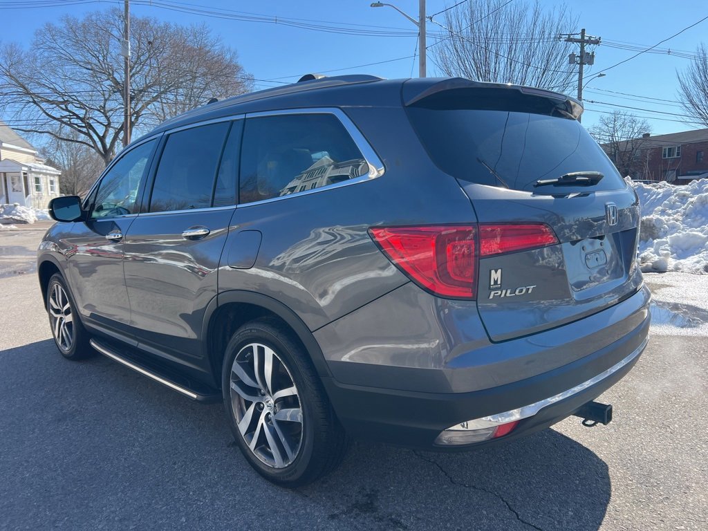 Used 2017 Honda Pilot Elite image 3