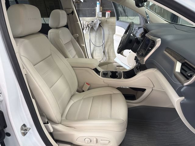 Certified 2023 GMC Acadia Denali w/ Denali Ultimate Package AWD/4WD image 27