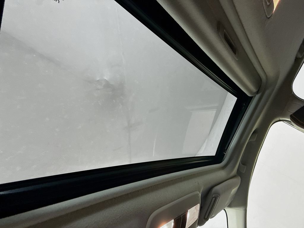 Used 2017 Subaru Crosstrek 2.0i Limited image 21