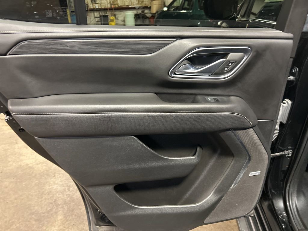 Used 2024 GMC Yukon SLT image 21