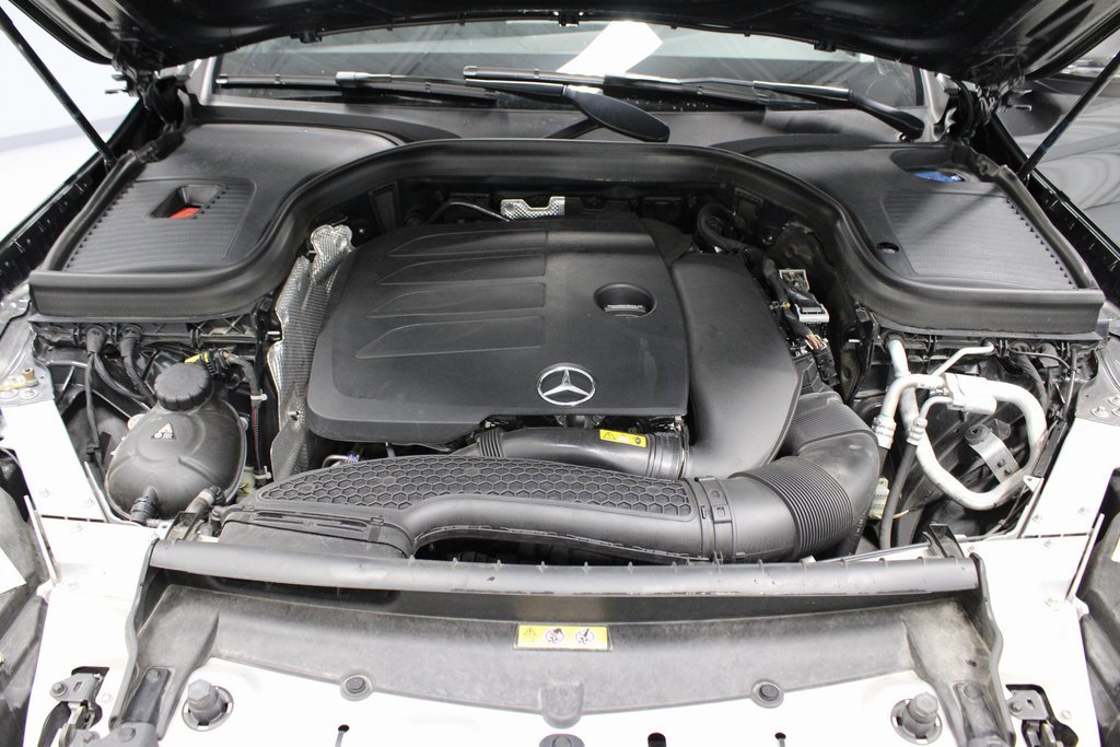 Used 2021 Mercedes-Benz GLC 300 image 12